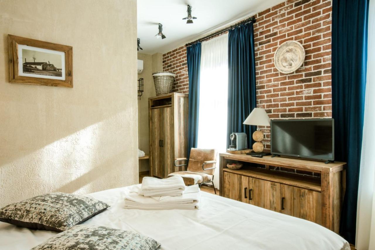 Acsa Inn Craiova Eksteriør bilde